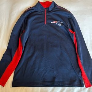 Patriots Quarter zip. Size large.